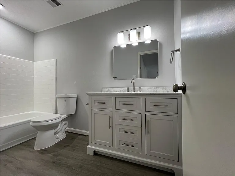 7012 Jetty Ln — Photo 22