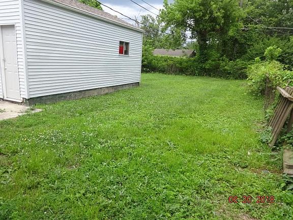5th image of 2680 Homecroft Dr