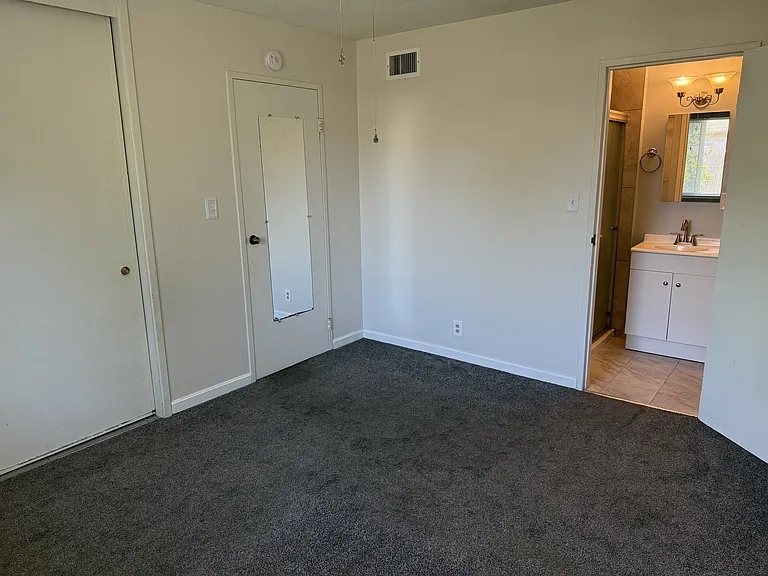 3016 Winchester Way — Photo 19
