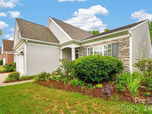 4th image of 9114 Beaver Brook Way