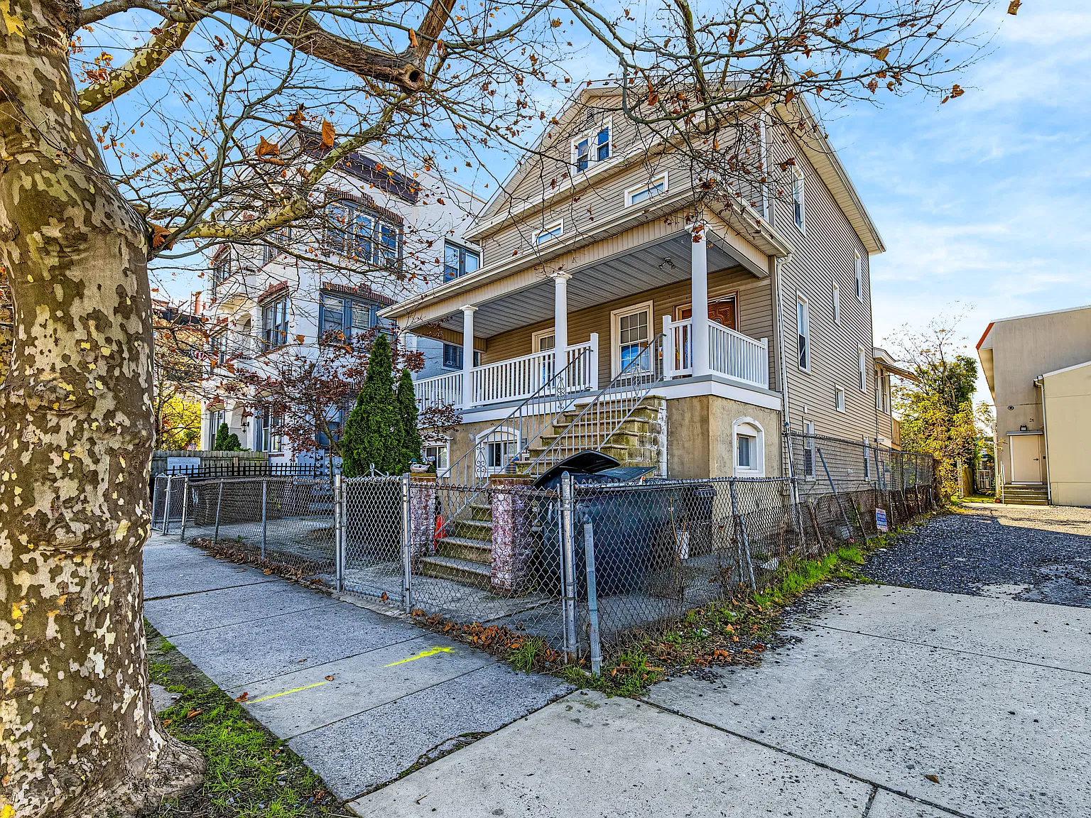 1 bed, $1,600 — Photo 1