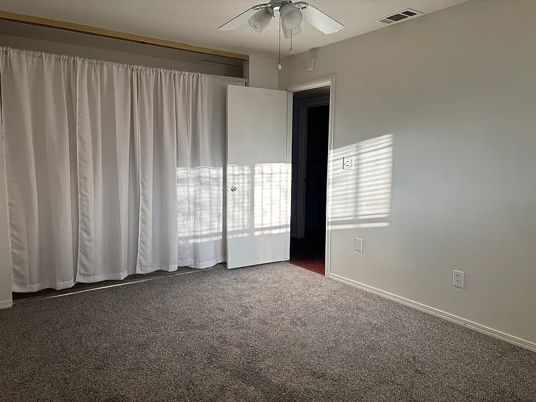 6402 Grigsby Pl — Photo 11