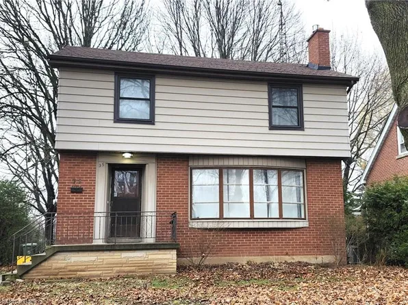 35 W 21st St, Hamilton, ON L9C 4M6