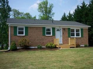 1618 Pierce St, Staunton, VA 24401