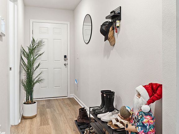 2nd image of 9671 Angel Oak Dr
