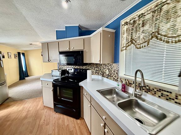 4th image of 3515 Chevelle Dr
