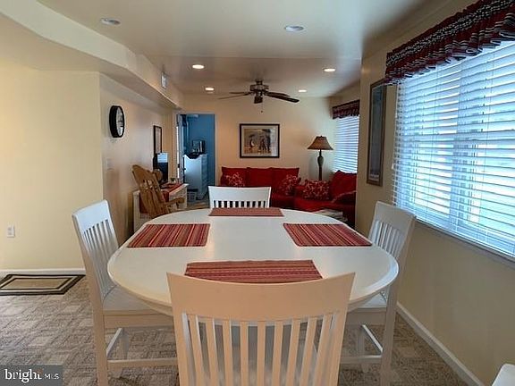 5th image of 1615 Central Ave #1B
