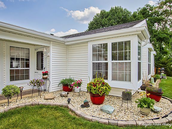 2nd image of 7107 Nassau Ct #308
