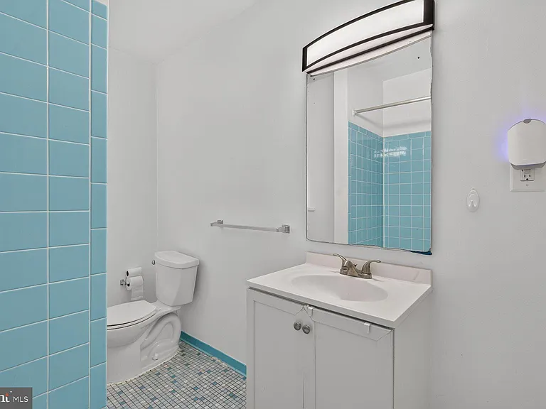 3060 16th St NW #308 — Photo 15