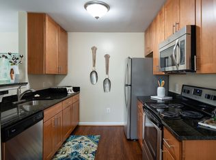 6008 Rock Cliff Ln #7206L, Alexandria, VA 22315