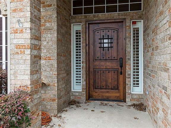 2nd image of 2509 Hillview Ct