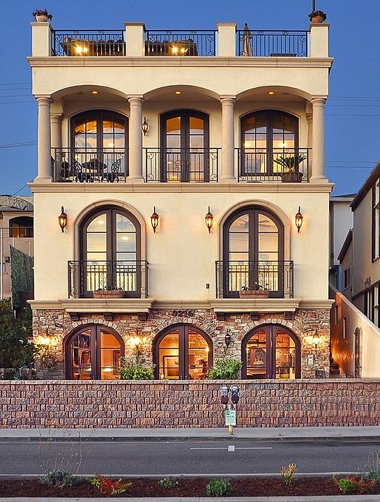 1st image of 3216 Hermosa Ave