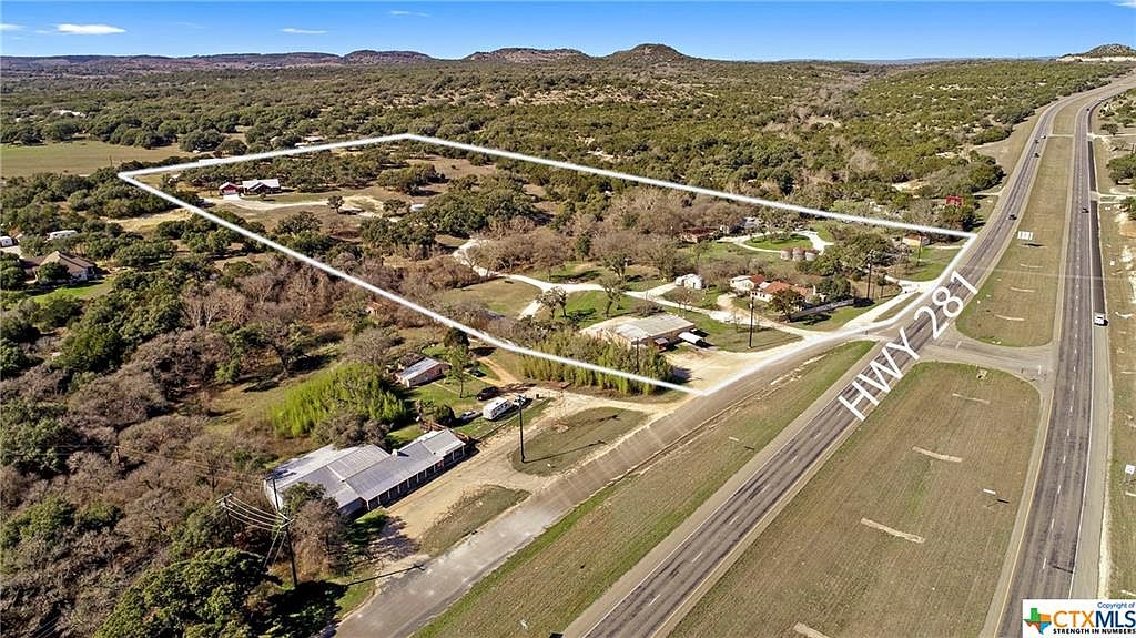 5268 S Us Highway 281, Johnson City, TX 78636 | Zillow