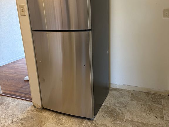 5th image of 6368 Cleo St