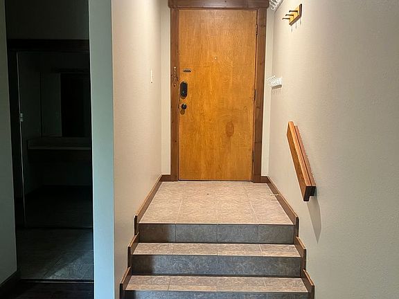 2nd image of 102 Valley View Dr #3162/63