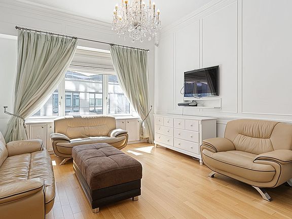 2nd image of 80 Riverside Blvd APT 7A