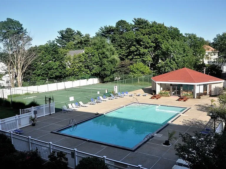 165 Quincy Shore Dr #42 — Photo 21
