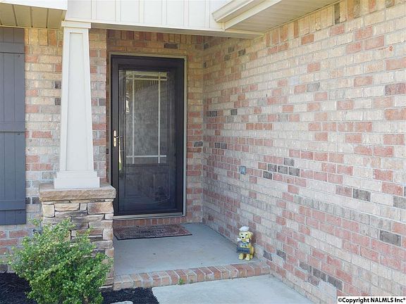 5th image of 372 Northlake Dr