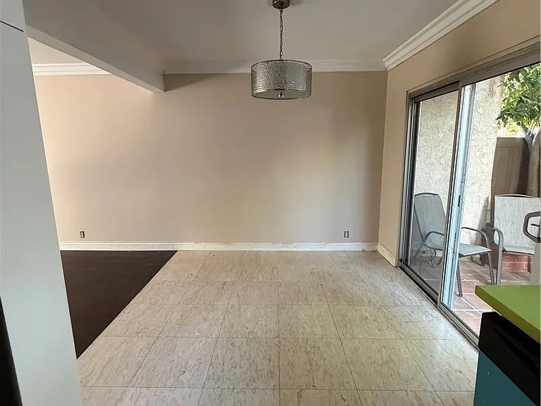 1226 S Mayflower Ave #A — Photo 3