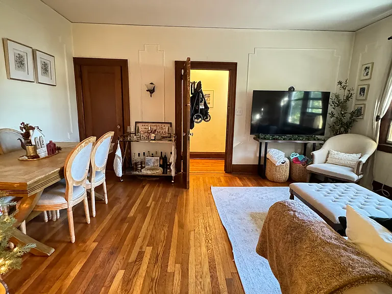 107 Ravenhurst Ave #2 — Photo 3