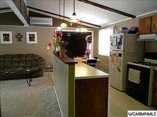 4th image of 904 Cheryl Ave