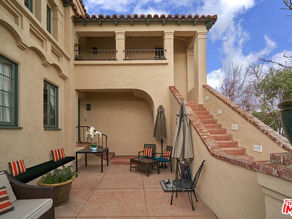 4th image of 1167 S Crescent Heights Blvd