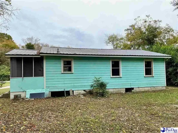 378 Oak St, Cheraw, SC 29520