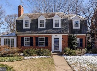 8511 Lynwood Pl, Chevy Chase, MD 20815