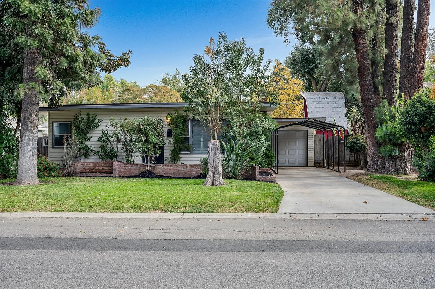 224 Parry Ave photo 1