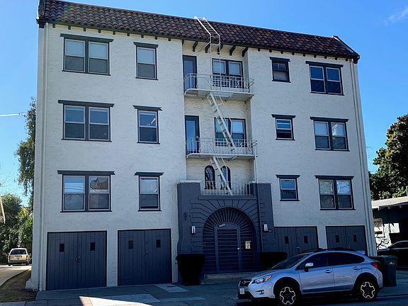 2nd image of 507 Forest St #104