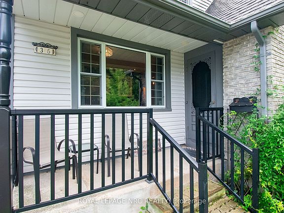 2nd image of 36 Maplewood Dr