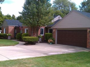 22420 Madison St, Saint Clair Shores, MI 48081