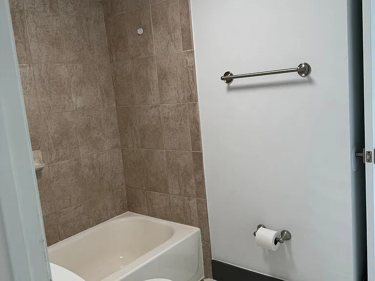 15201 SW 80th St #211 — Photo 10