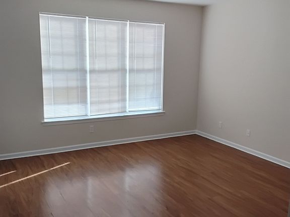 2nd image of 2390 Coach Way
