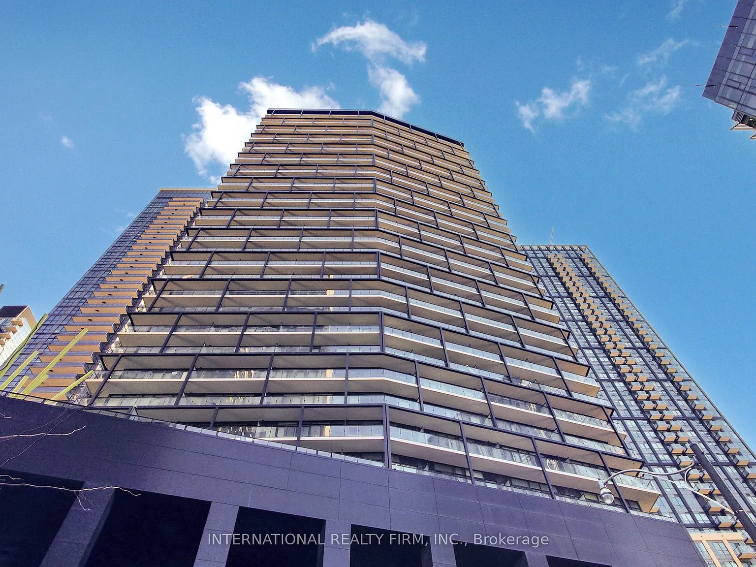 1 bed, $2,250 — Photo 4