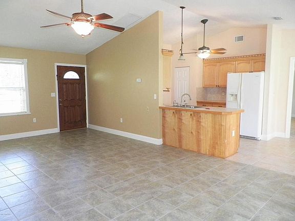 4th image of 1666 Deck Ct NW
