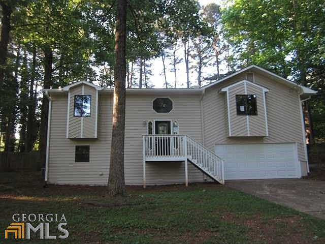 1st image of 390 Madeline Cir