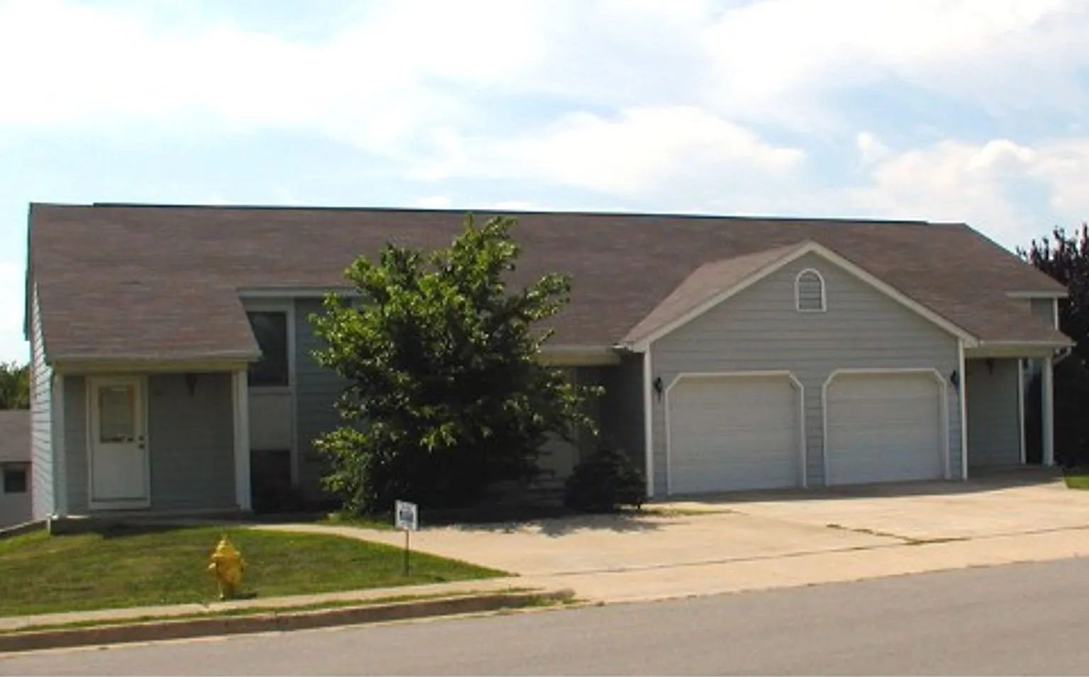 1294-MF3-E — Photo 1
