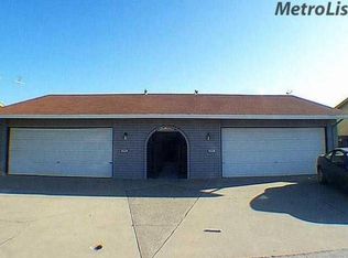 2241 W Elm St, Lodi, CA 95242