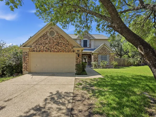 25107 Summit Cv, San Antonio, TX 78258