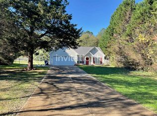 606 Summerfield Ct, Winder, GA 30680