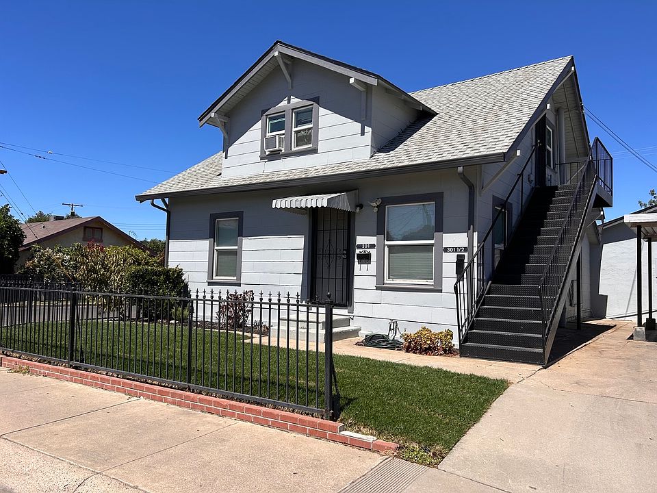 1st image of 301 Maple St #301