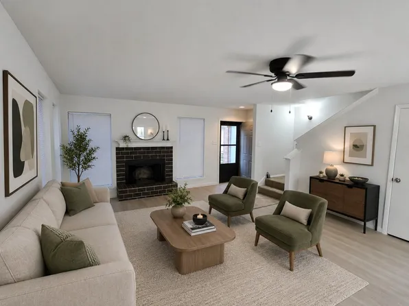 7855 Green Lawn Dr #7855, Houston, TX 77088