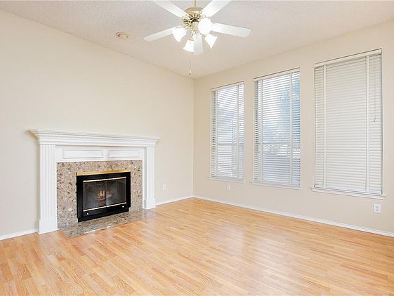 3rd image of 3904 Bryson Dr