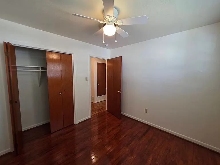 303 Nauert St — Photo 17