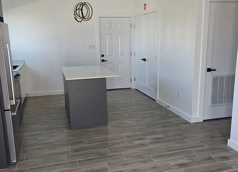 11409 N 25th St #1 — Photo 6