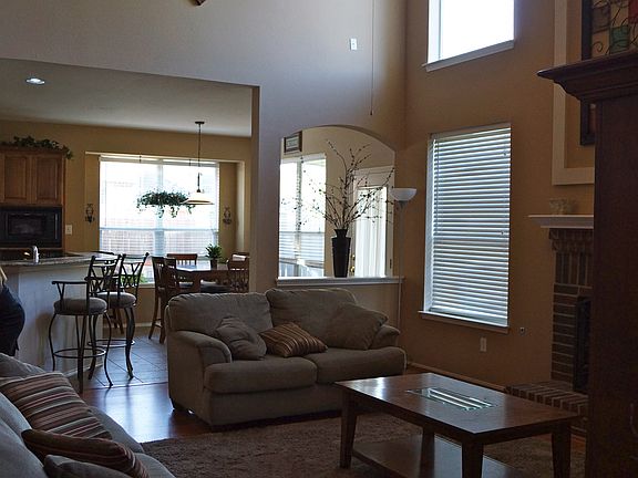 2nd image of 2116 Speidel Dr