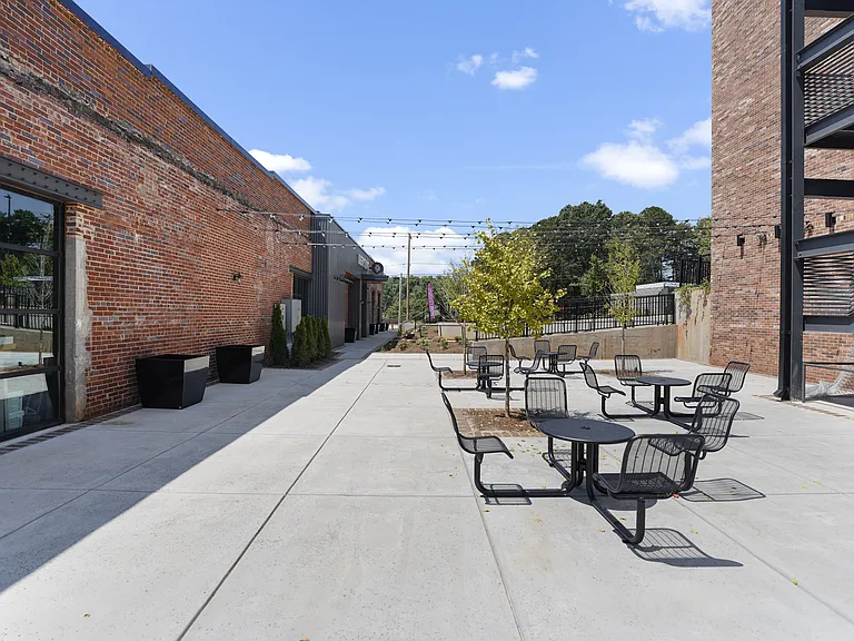 Boxcar Apartments — Photo 39