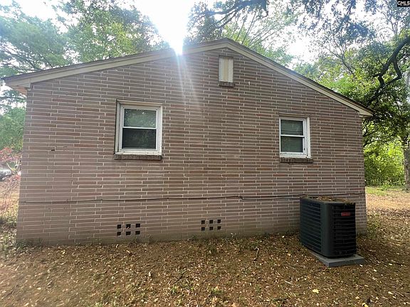 2nd image of 7626 Terry St