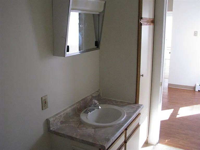 133 2nd St #2S — Photo 44